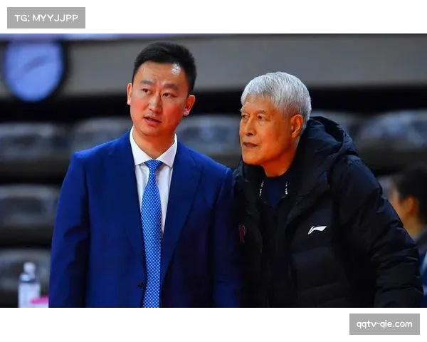 更衣室领袖,记录一位队长在赛前动员全队的演讲 更衣室领袖,记录一位队长在赛前动员全队的演讲